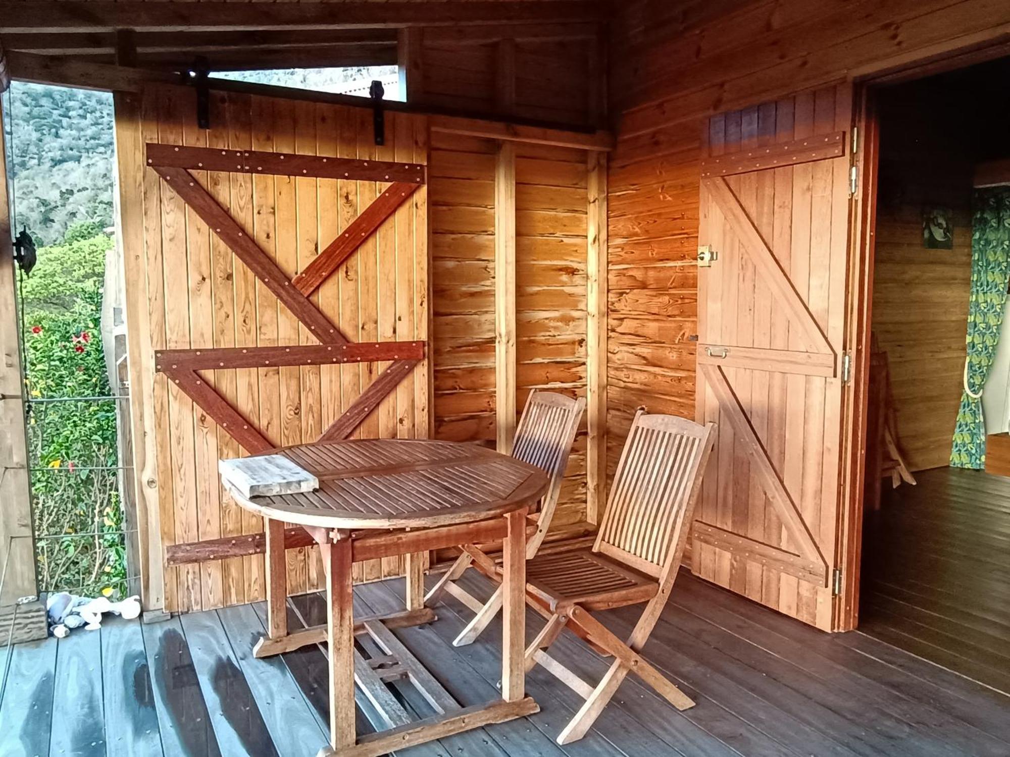 Terre-de-Bas Ti Kaz Anoli Vue Epoustouflante Sur La Baie 빌라 외부 사진